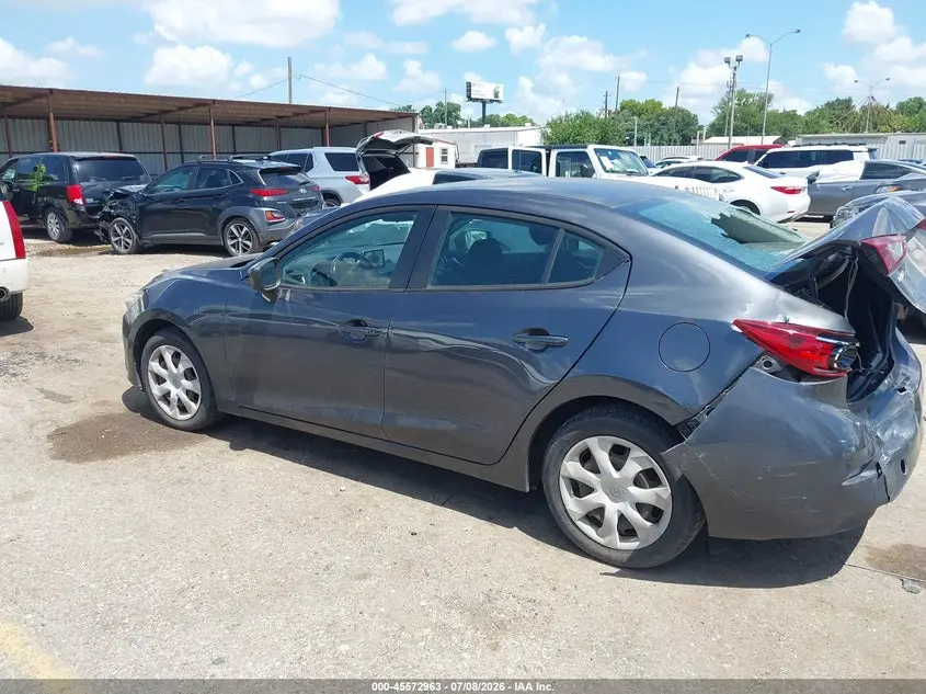 2015 MAZDA MAZDA3 I SPORT