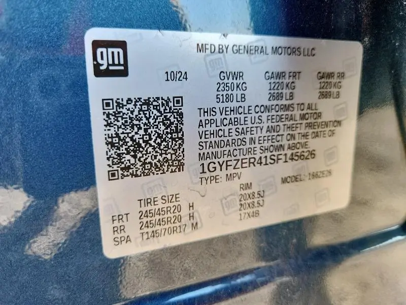 2025 CADILLAC XT4 SPORT  