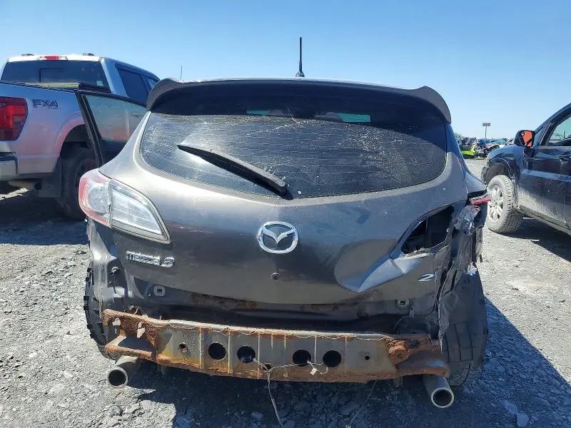 2010 MAZDA 3 S  