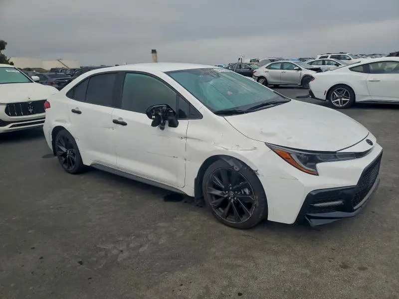 2021 TOYOTA COROLLA SE  