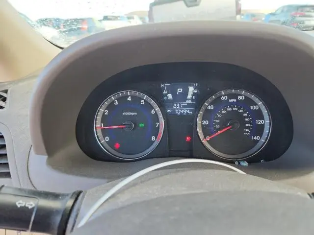 2014 HYUNDAI ACCENT GLS  