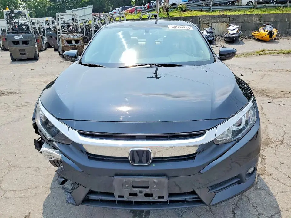 2018 HONDA CIVIC EX  
