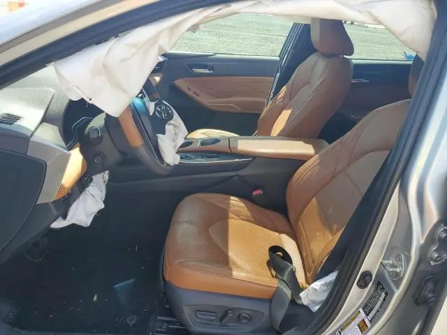 2019 TOYOTA AVALON XLE  