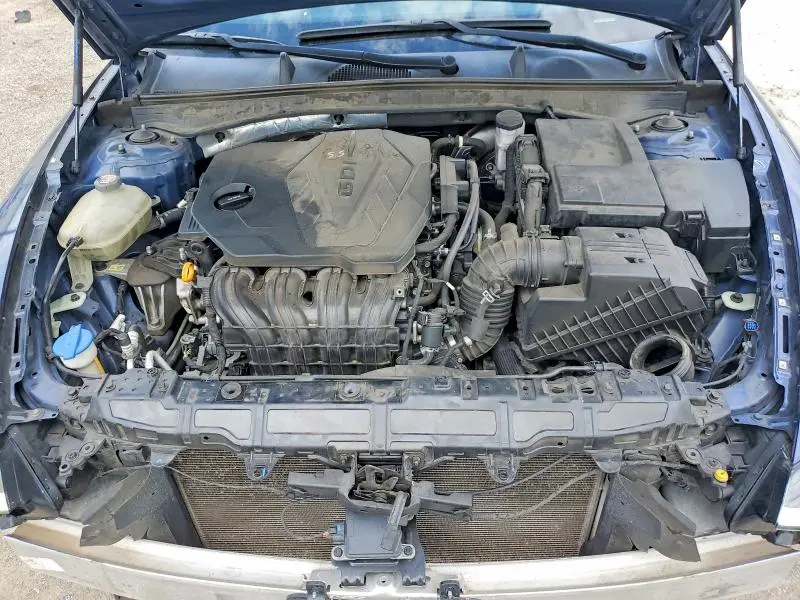 2021 HYUNDAI SONATA SE  