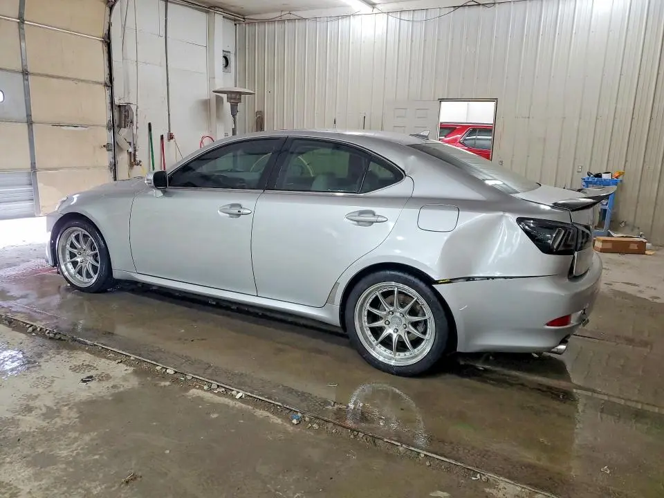 2011 LEXUS IS 250  