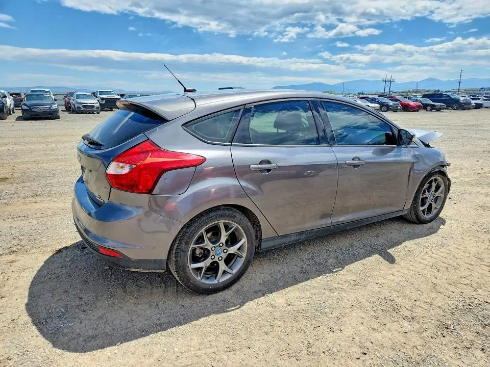 2013 FORD FOCUS SE  