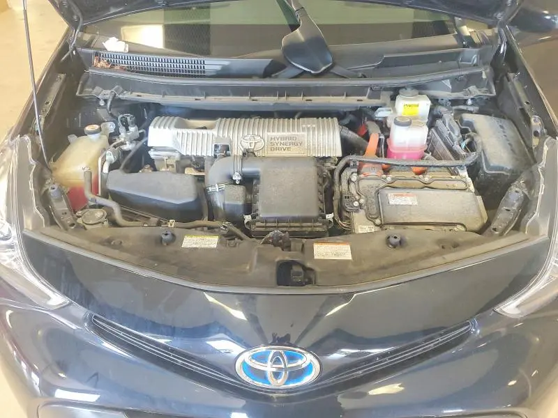 2017 TOYOTA PRIUS V FIVE  