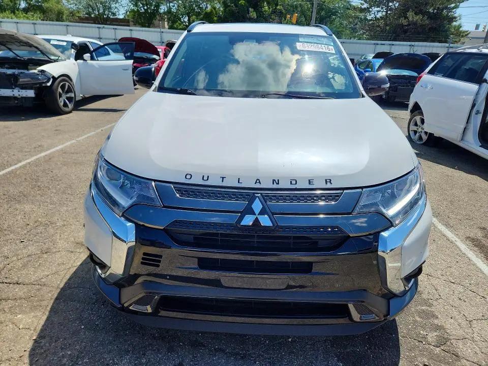 2020 MITSUBISHI OUTLANDER SE  