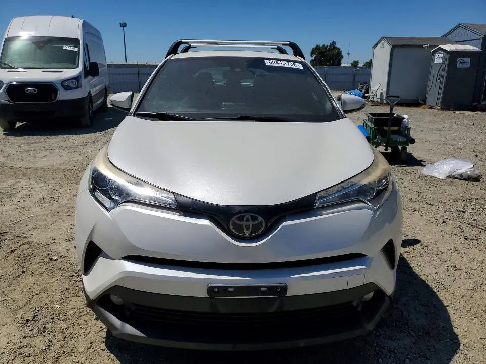 2018 TOYOTA C-HR XLE PREMIUM  