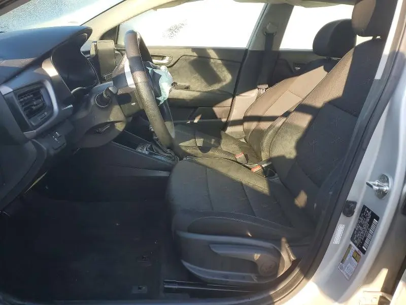 2021 KIA RIO LX  