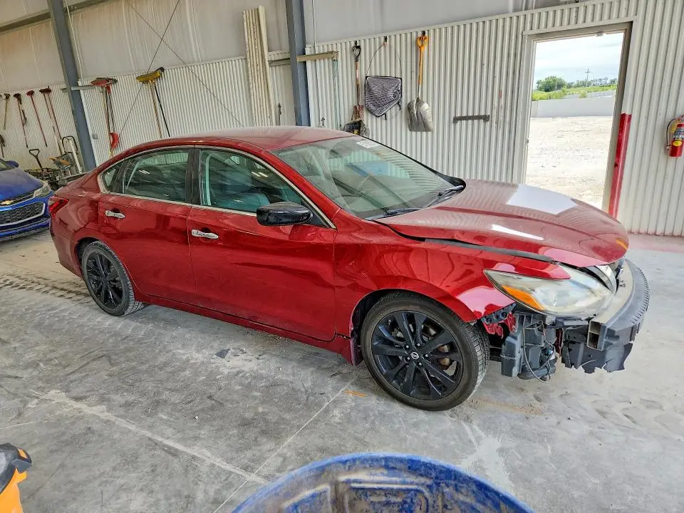 2017 NISSAN ALTIMA 2.5 SR  