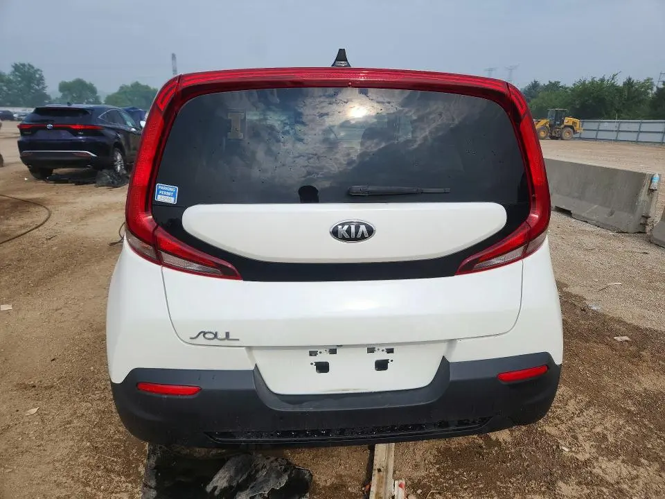 2020 KIA SOUL LX  