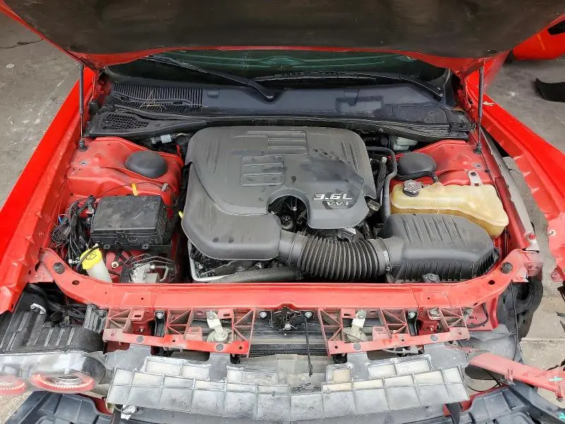 2015 DODGE CHALLENGER SXT  