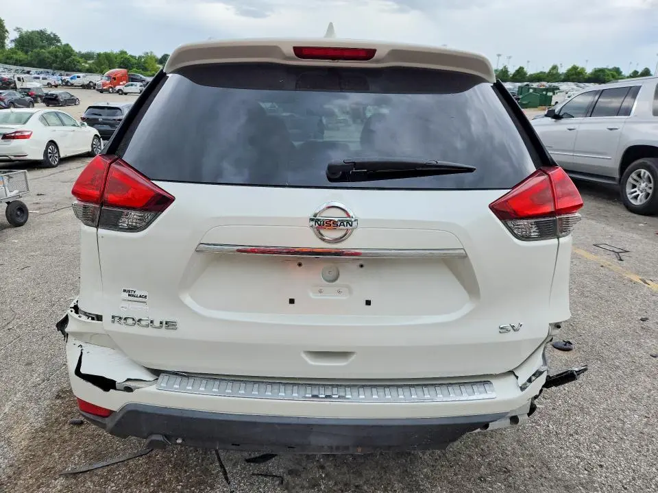 2018 NISSAN ROGUE SV  