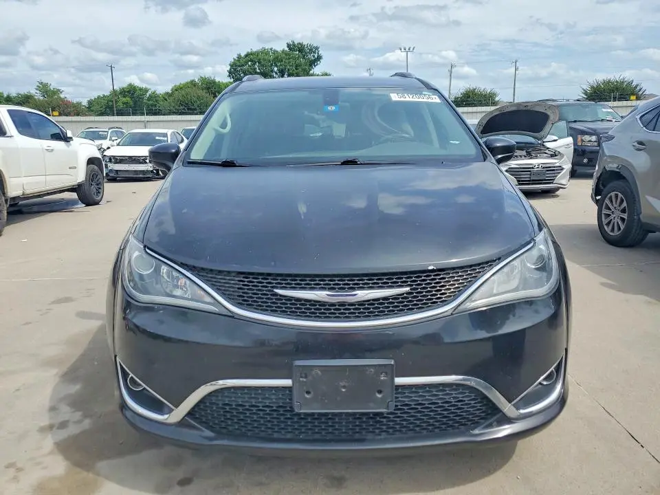 2017 CHRYSLER PACIFICA TOURING L PLUS  