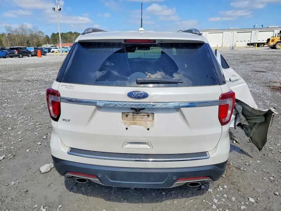 2018 FORD EXPLORER XLT  