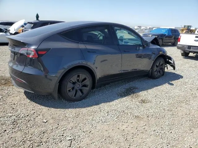 2025 TESLA MODEL Y 