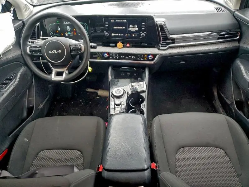 2023 KIA SPORTAGE LX  