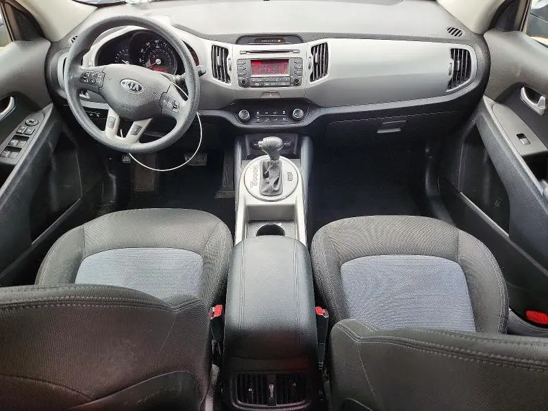 2016 KIA SPORTAGE LX  