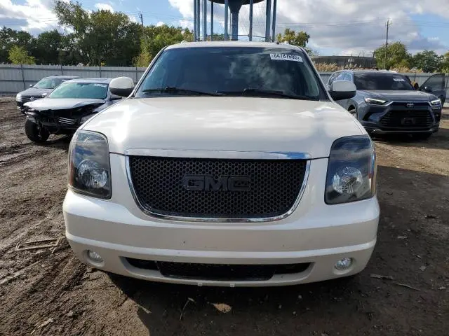 2011 GMC YUKON XL DENALI  