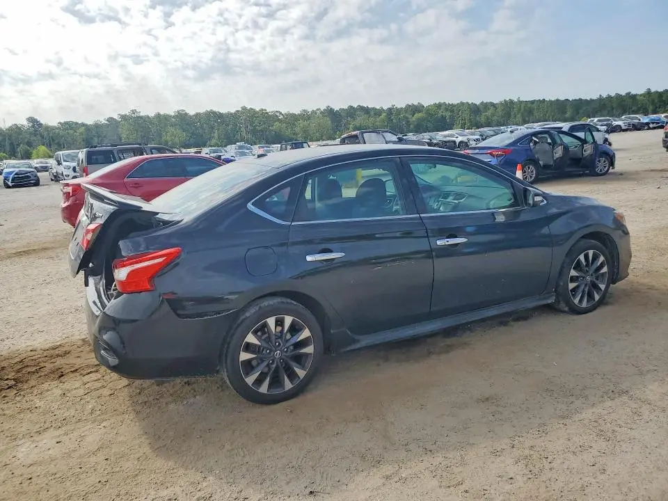 2017 NISSAN SENTRA SR  