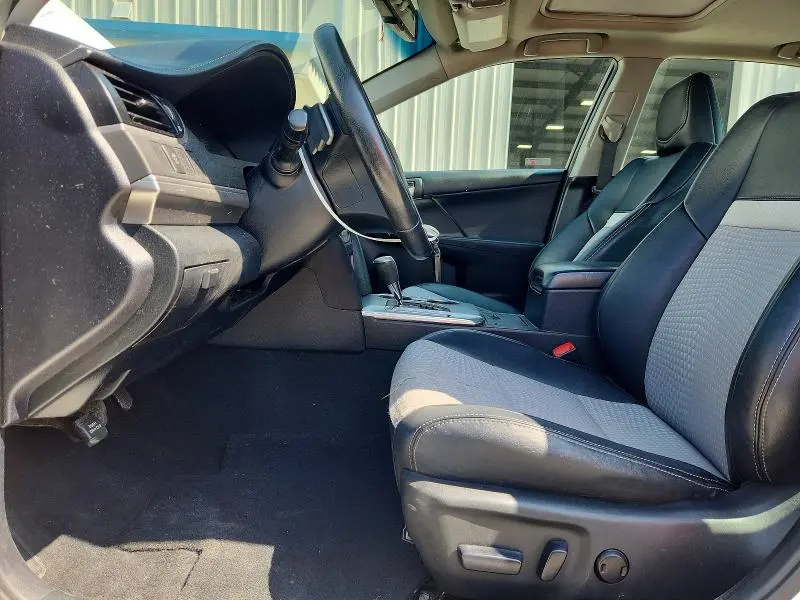 2014 TOYOTA CAMRY SE  