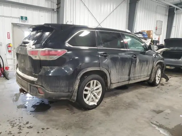 2016 TOYOTA HIGHLANDER LE  