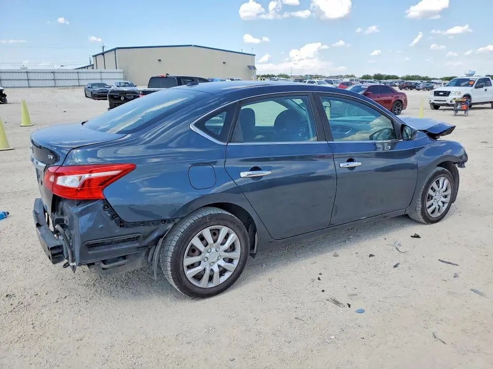 2016 NISSAN SENTRA SV  