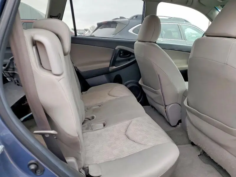 2010 TOYOTA RAV4 BASE  