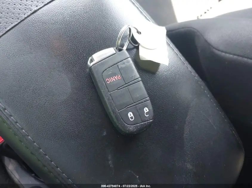 2014 DODGE DURANGO SXT