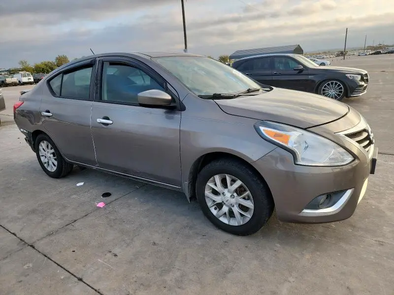 2017 NISSAN VERSA S  