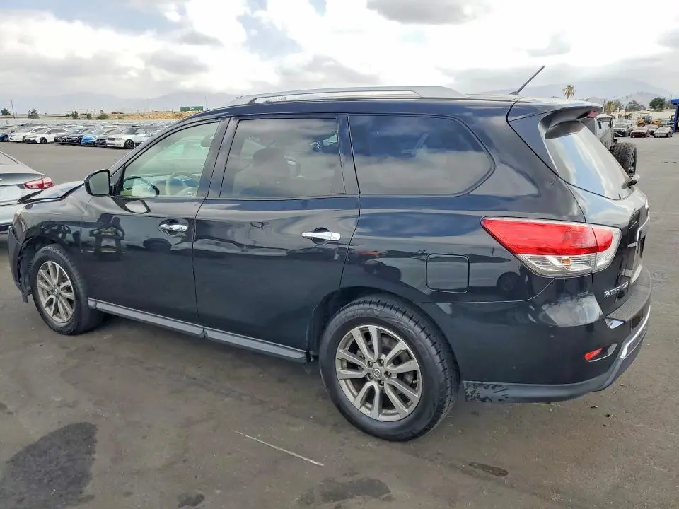 2015 NISSAN PATHFINDER S  