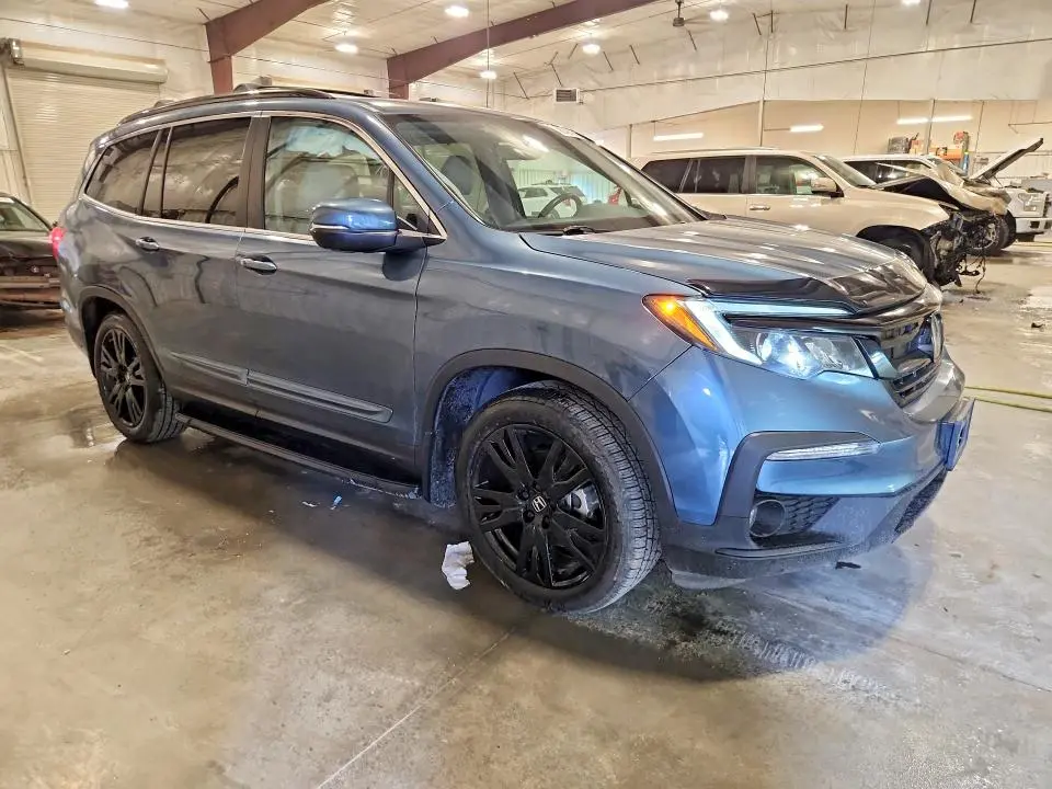 2021 HONDA PILOT SE  