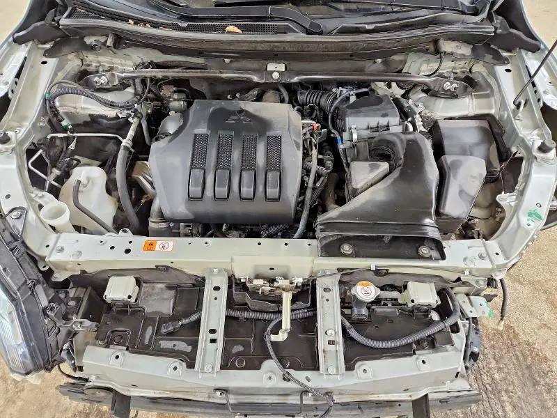 2024 MITSUBISHI ECLIPSE CROSS SE  