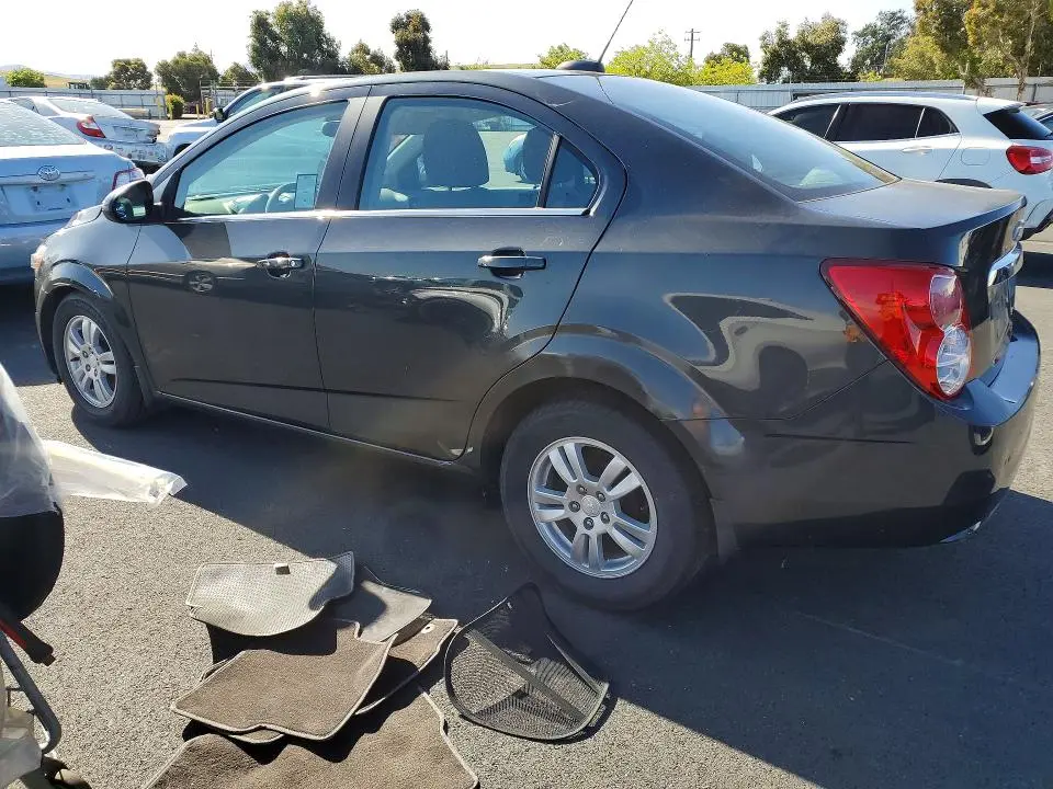 2015 CHEVROLET SONIC LT  