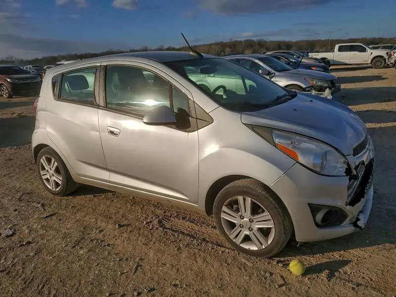 2015 CHEVROLET SPARK 1LT  