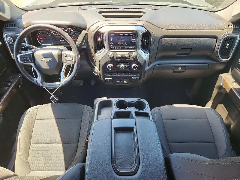 2020 CHEVROLET SILVERADO K1500 LT  