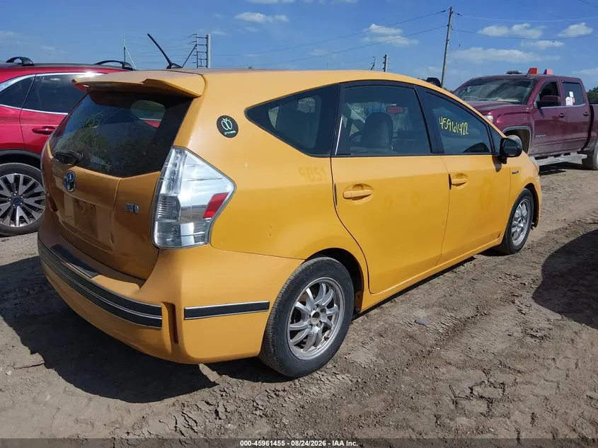 2014 TOYOTA PRIUS V TWO