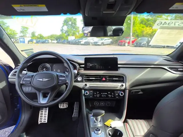 2025 GENESIS G70 2.5T SPORT PRESTIGE  
