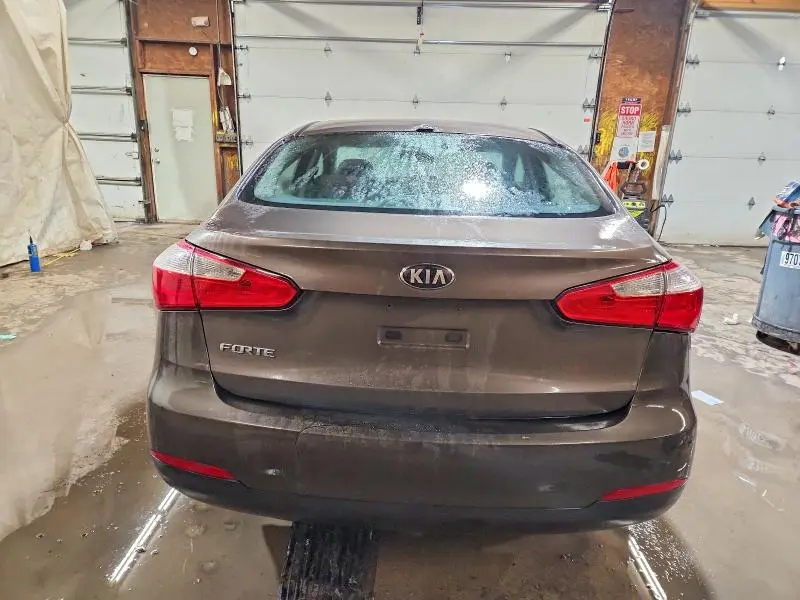 2014 KIA FORTE LX  