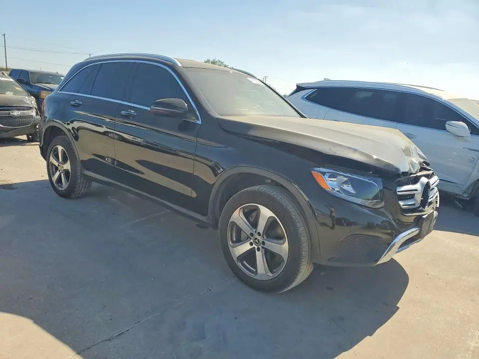 2018 MERCEDES-BENZ GLC 300  
