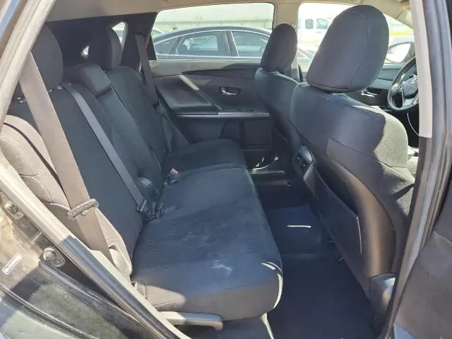 2013 TOYOTA VENZA LE  