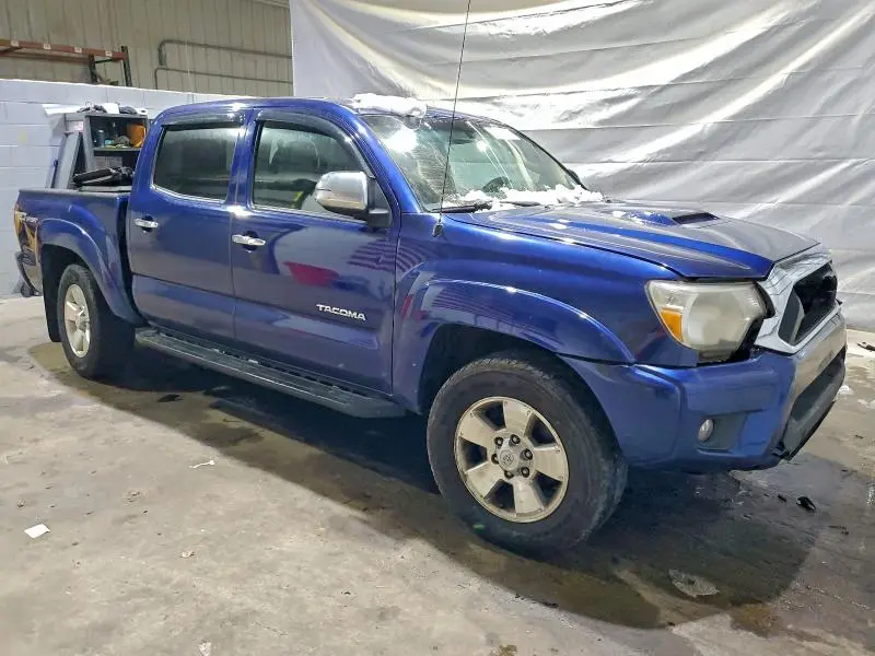 2015 TOYOTA TACOMA V6  