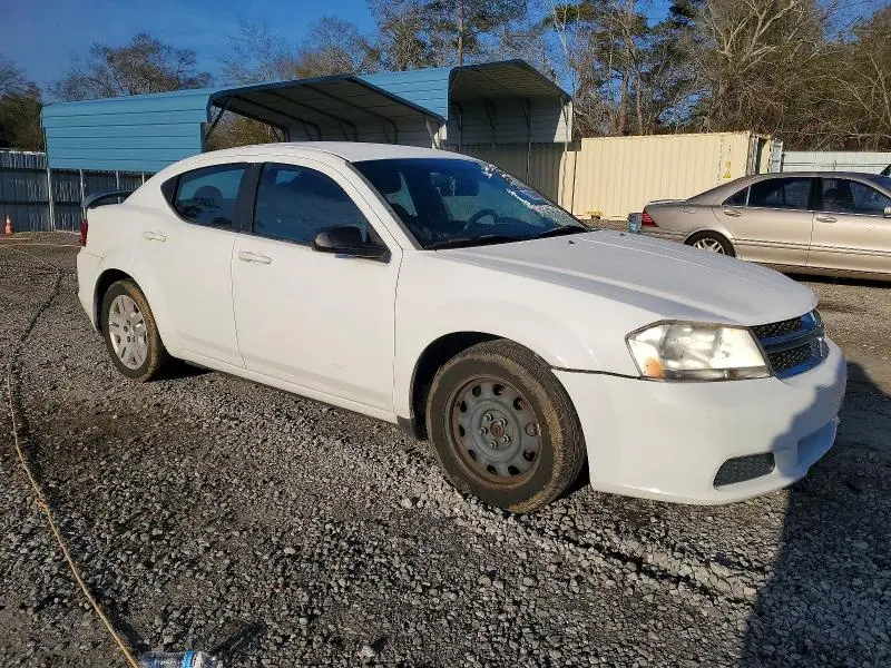 2014 DODGE AVENGER SE  