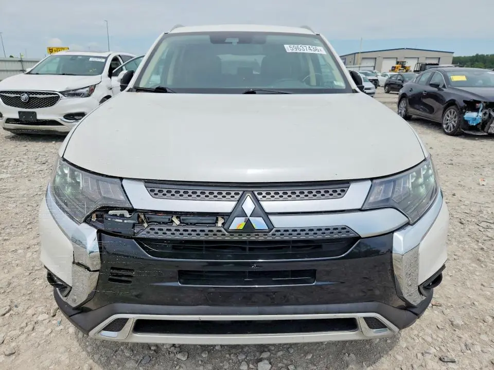 2020 MITSUBISHI OUTLANDER SE  