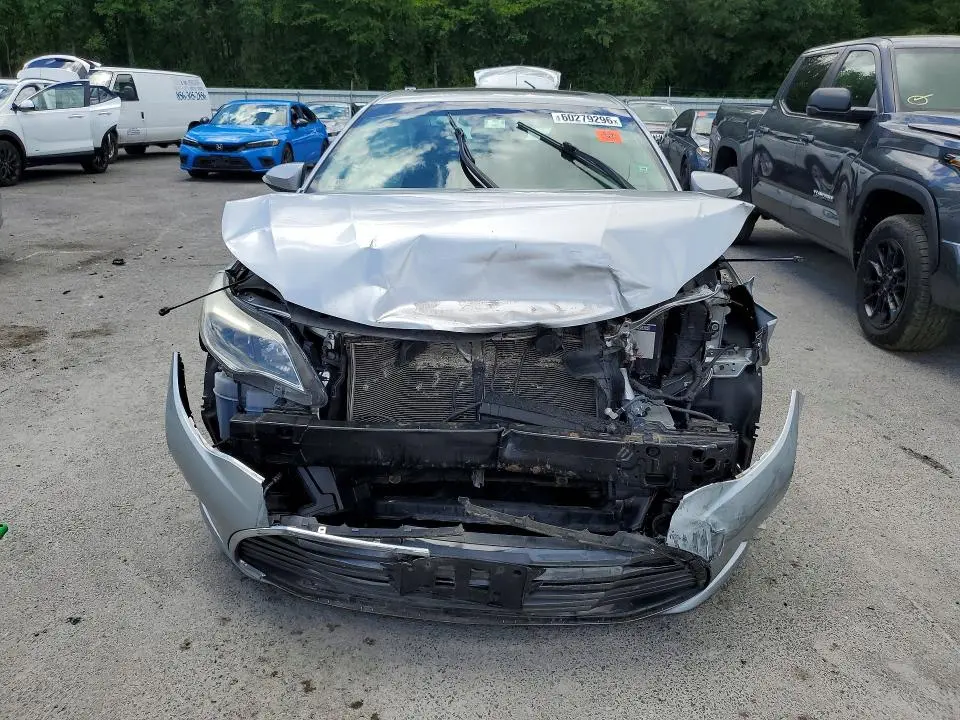 2016 TOYOTA AVALON LIMITED  