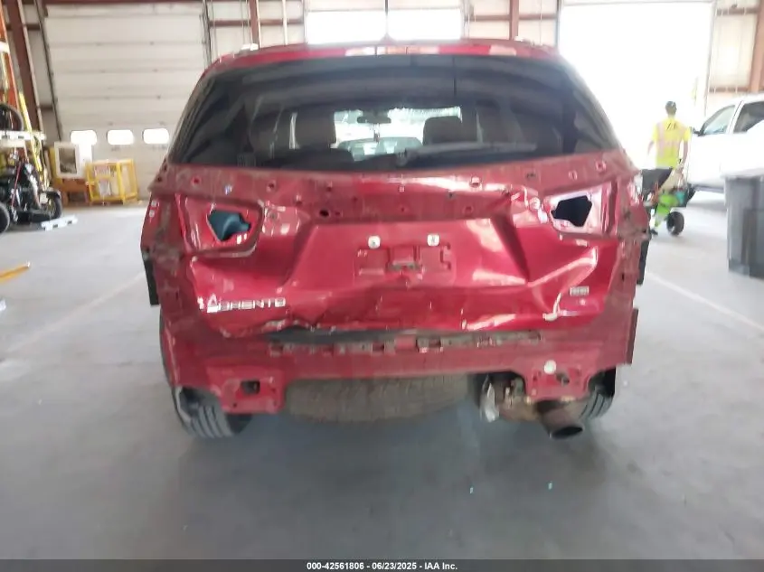 2017 KIA SORENTO 2.4L LX