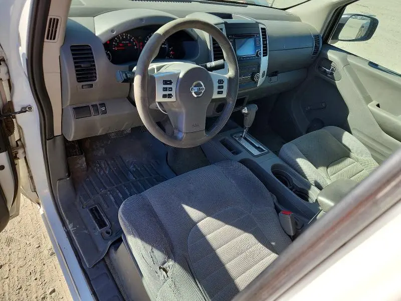 2017 NISSAN FRONTIER S  
