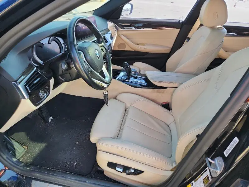2019 BMW 530 I  