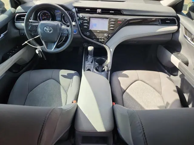 2020 TOYOTA CAMRY LE